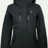 Terracea Women’s Station LT Jacket Review -MAM Snowboard Shop terracea womens station lt